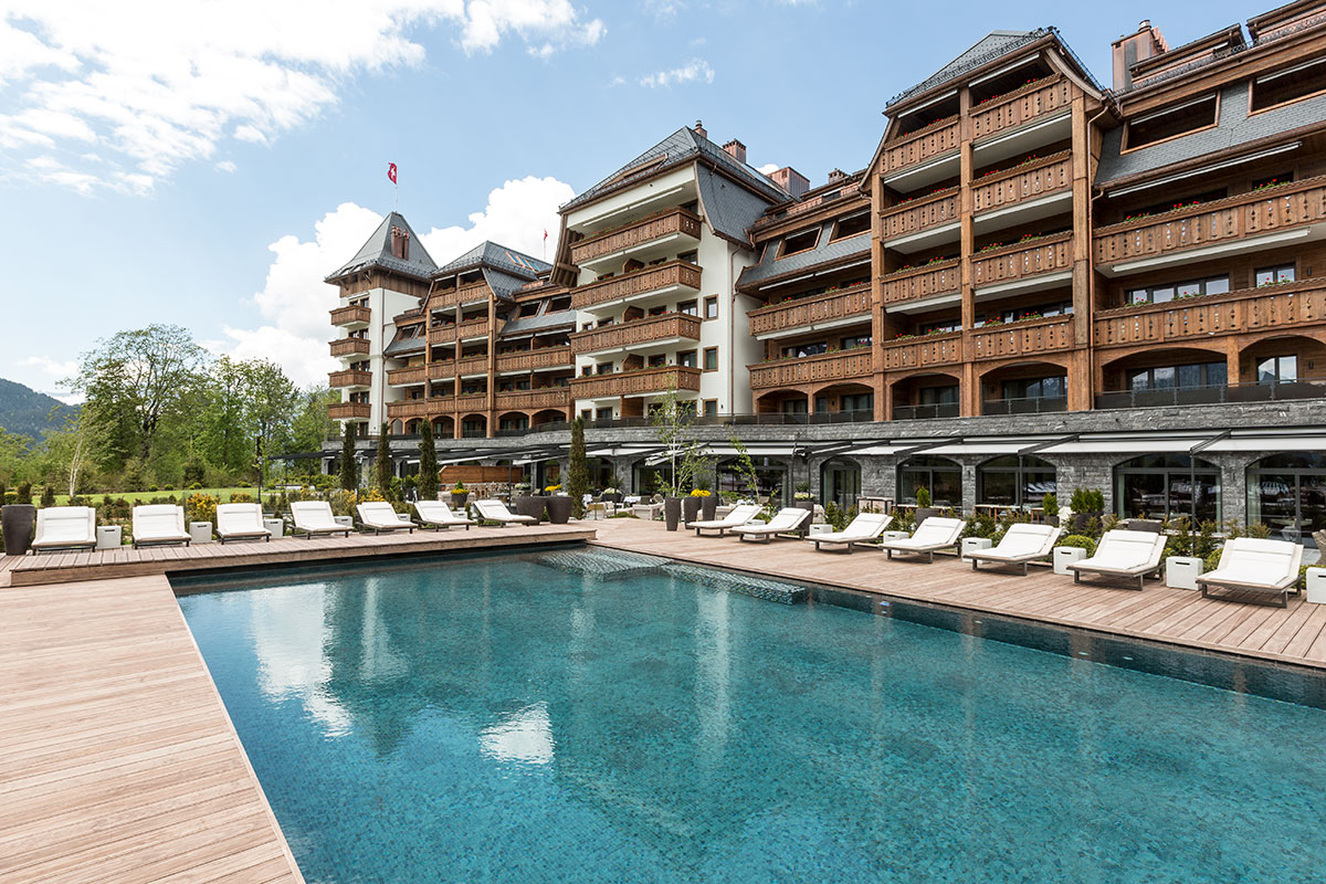 Pool-Alpina-hotel